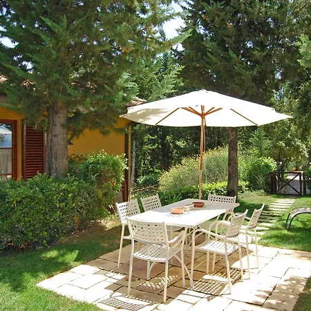 Tenuta La Cipresseta Apartment *